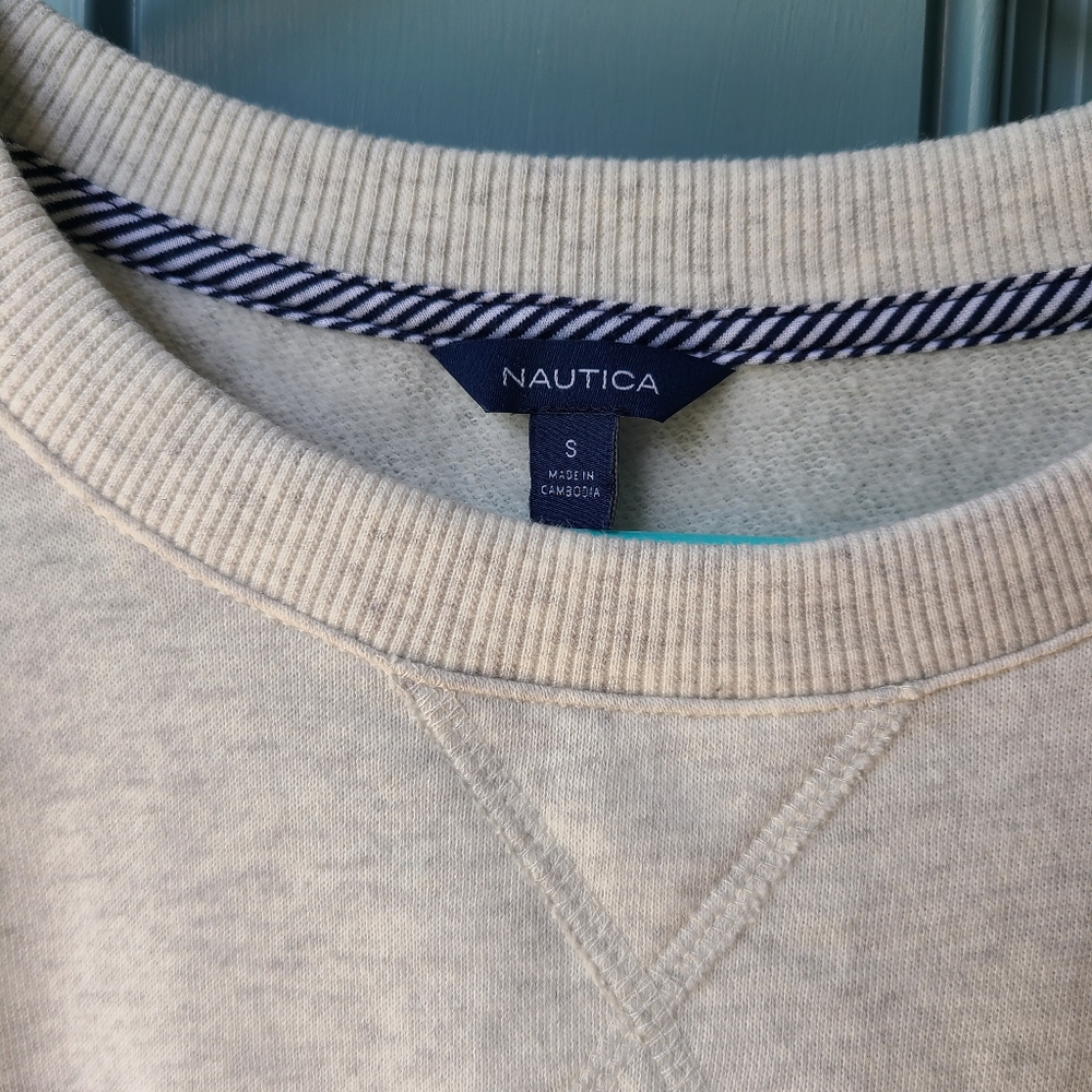 NWT Nautica crew neck sweatshirt lightweight - Picture 3 of 7